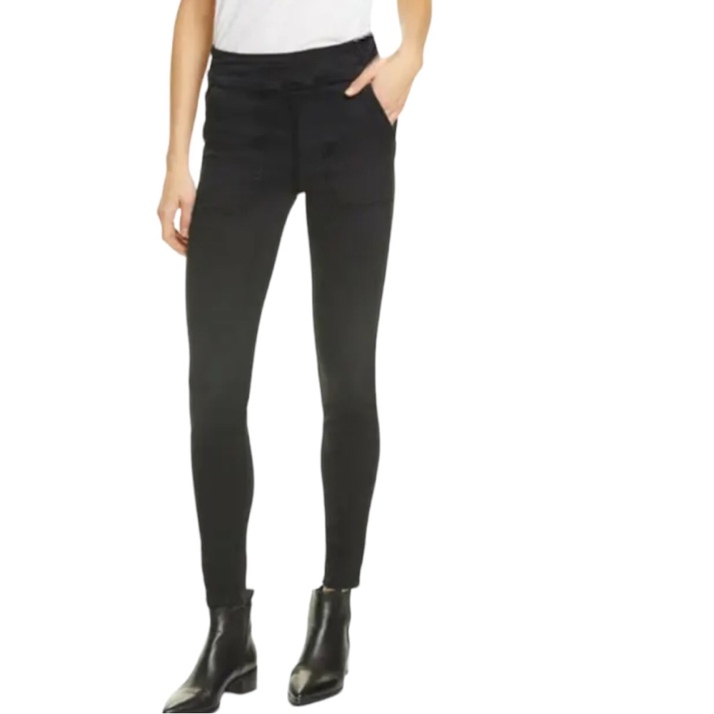 FRAME Le Francoise Skinny Jeans in FilmNoir Black 24